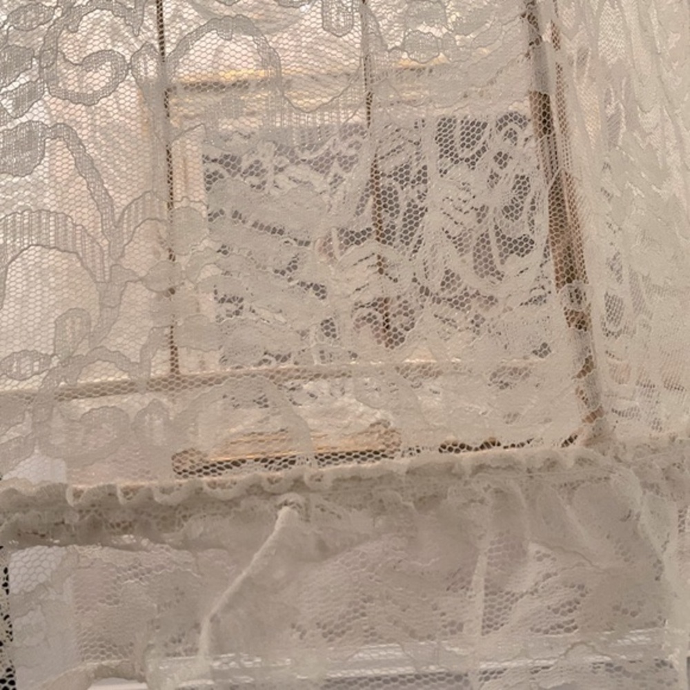 Shabby Chic Style Lace hanging Pendant Light - Picture 5 of 7